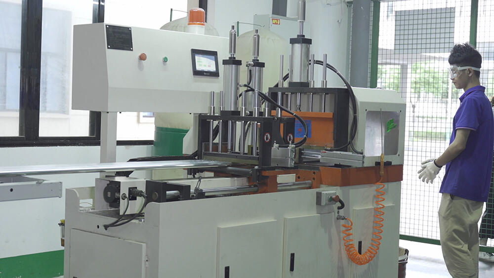 Frame Cutting Frame Cutting